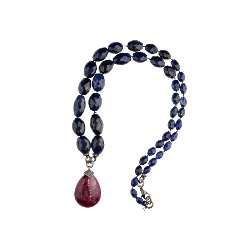 Accedi alla scheda di Bartorelli Italian Jewels COLLANA IN ORO NERO CON ZAFFIRI BLU, DIAMANTI BROWN E PENDENTE RUBINO - BAC010