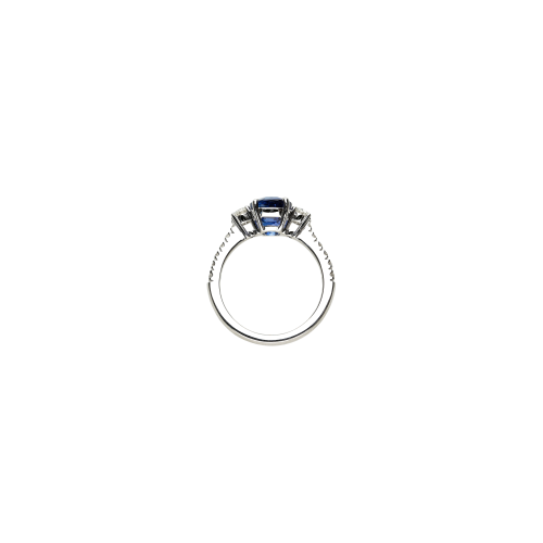 Accedi alla scheda di Bartorelli Italian Jewels ANELLO IN ORO BIANCO CON ZAFFIRO BLU CENTRALE E DIAMANTI BIANCHI LATERALI E SUL GAMBO - 000-3757NS