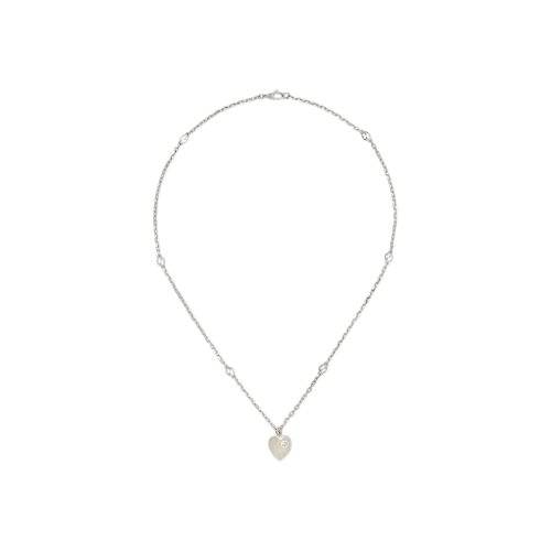 Accedi al prodotto correlato Gucci COLLANA CON PENDENTE CUORE IN ARGENTO GUCCI HEART - YBB645545003