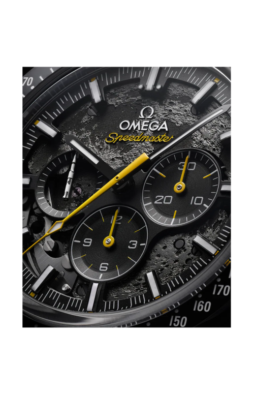 Accedi al prodotto correlato Omega SPEEDMASTER DARK SIDE OF THE MOON 44,25 MM, CERAMICA NERA SU CAUCCI&Ugrave; - 310.92.44.50.01.001
