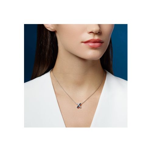 Accedi alla scheda di Chaumet CIONDOLO JEUX DE LIENS IN ORO BIANCO CON ZAFFIRI BLU E DIAMANTI - 085257