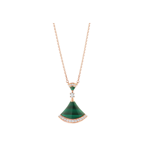 Accedi alla scheda di Bulgari COLLANA DIVAS' DREAM IN ORO ROSA 18 KT CON MALACHITE E PAVE' DI DIAMANTI - CL857473