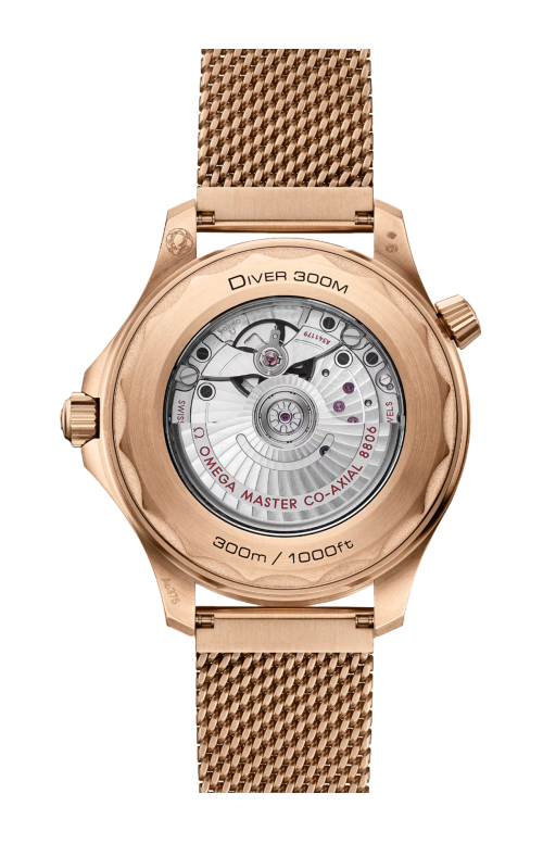 Accedi alla scheda di Omega SEAMASTER DIVER 300M 42 MM, BRONZE GOLD SU BRONZE GOLD - 210.90.42.20.01.003