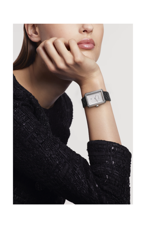 Accedi alla scheda di Chanel BOY&middot;FRIEND, MODELLO MEDIO - H6402