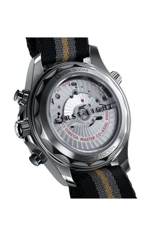 Accedi alla scheda di Omega SEAMASTER DIVER 300M 44 MM, ACCIAIO SU NATO - 210.32.44.51.01.002