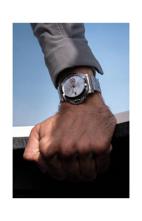 Accedi alla scheda di Panerai LUMINOR LUNA ROSSA GMT - PAM01791
