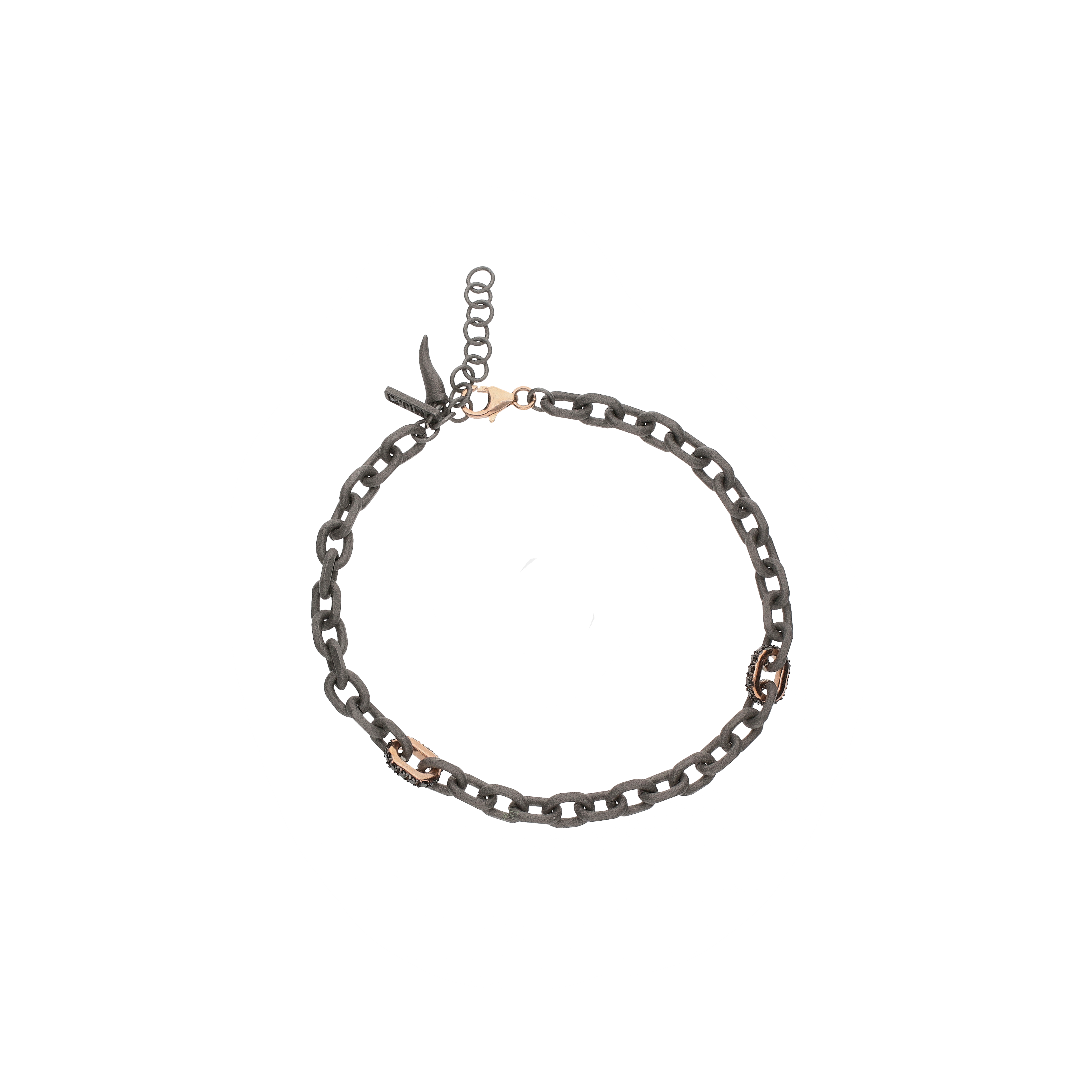 Mano | J . | BRACCIALE UOMO MINIMAL IN TITANIO CON MOSCHETTONE E DUE MAGLIE IN ORO ROSSO E DIAMANTI BLACK - CATBRT2BRG (1)