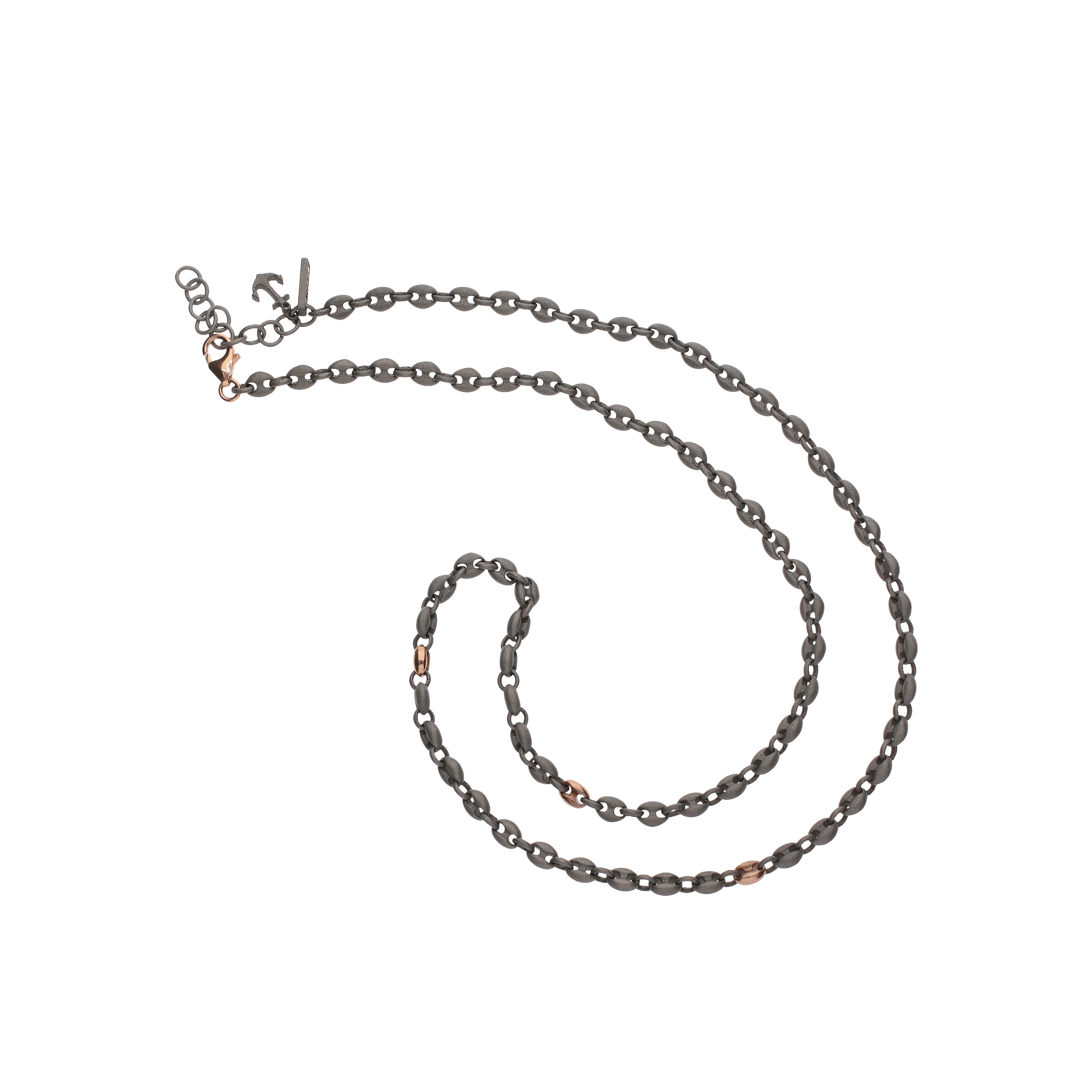 Mano | J . | COLLANA MAGLIA MARINA BOMBATA PICCOLA IN TITANIO CON MOSCHETTONE E TRE MAGLIE IN ORO ROSSO - MARGIRT3RGSM (1)