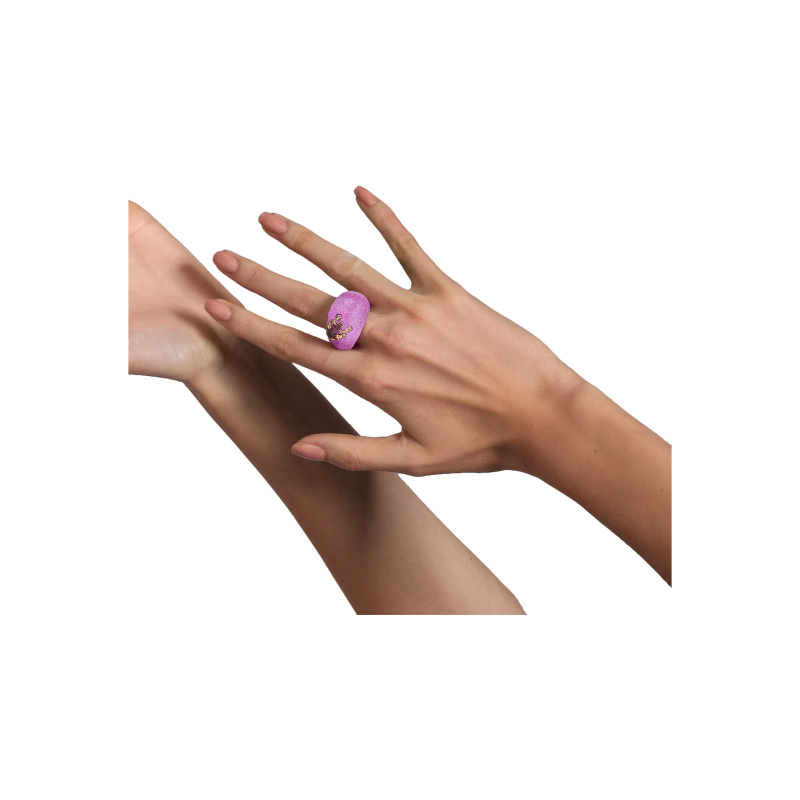 Dada Arrigoni | ANELLO HAPPY FROG DENIM CON RANA IN ORO ROSA, ORO BRUNITO E ZAFFIRI ROSA SU BASE MEDIA - DHF07ANGRRNZR (2)