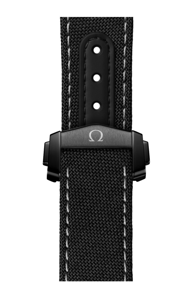 Omega | SPEEDMASTER DARK SIDE OF THE MOON 44,25 MM, CERAMICA NERA SU TESSUTO E NYLON - 310.92.44.51.01.002 (3)